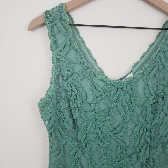 new ALYA Green Dress Size Medium - Picture 7 of 7